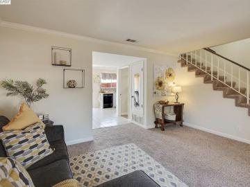 1422 Spring Valley Cmn, Livermore, CA, 94551 Townhouse. Photo 6 of 39