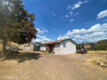 1563 Old Long Valley Rd, Clearlake Oaks, CA