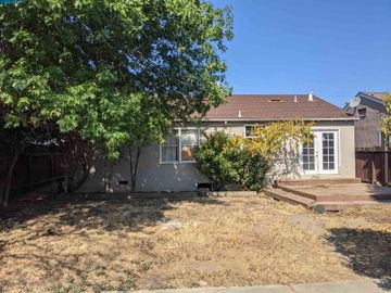 16 Lawrence Ave, Antioch, CA | Antioch. Photo 3 of 4