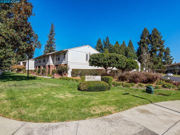 1815 Wildbrook Ct #C, Concord, CA, 94521 Townhouse. Photo 3 of 31