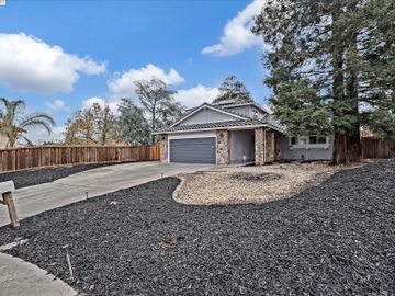 1907 Grizzly Ct, Antioch, CA | Meadow Brook. Photo 3 of 40