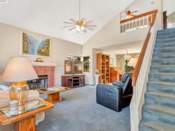 1954 Woodcrest Ct, Tracy, CA | Chaparral. Photo 4 of 30