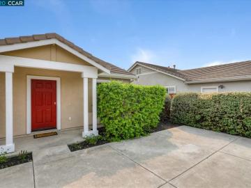 208 Brushwood Pl, Brentwood, CA | Brentwood | No. Photo 2 of 40