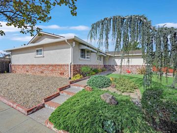 2095 Country Dr, Fremont, CA | Parkmont. Photo 4 of 31