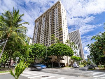 2140 Kuhio Ave unit #2102, Waikiki, HI