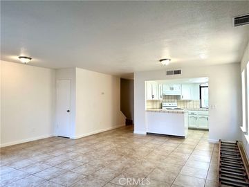 2511 N Knoll Ave, Fresno, CA | . Photo 6 of 21
