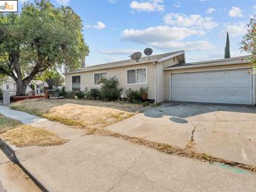 2700 Dolores St, Antioch, CA | Antioch. Photo 5 of 5