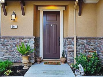 344 Macarthur Way, Brentwood, CA | . Photo 2 of 31