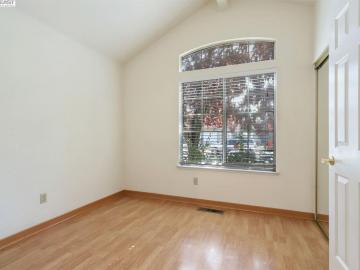 370 Jaeger St, Tracy, CA | Central Tracy. Photo 6 of 36