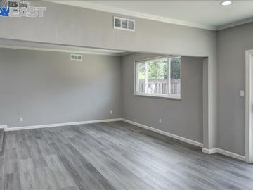 37047 Contra Costa Ave, Fremont, CA | Centerville. Photo 4 of 20