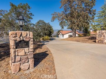 41187 Lilley Mountain Dr, Coarsegold, CA | . Photo 2 of 51