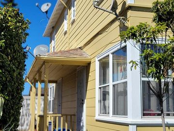 4135 West St, Oakland, CA | . Photo 2 of 3
