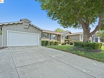 4273 Satinwood Dr, Concord, CA | Crestwood. Photo 3 of 40
