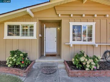 4296 Woodland Dr, Concord, CA | Crestwood. Photo 3 of 26
