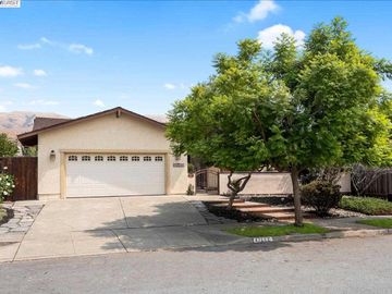 47666 Zunic Dr, Fremont, CA | Warm Springs. Photo 4 of 37