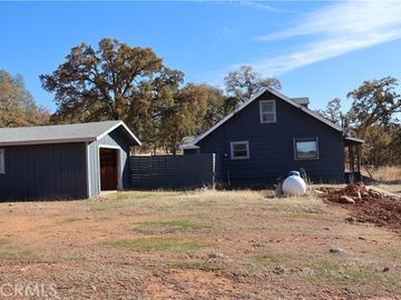 5448 E Whitlock Rd, Midpines, CA