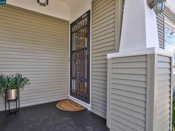 618 38th St, Richmond, CA | North And East. Photo 3 of 24