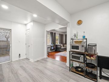 6182 Overdale, Oakland, CA | Millmont. Photo 6 of 28