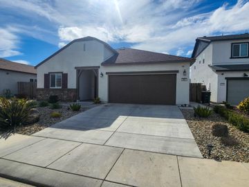 641 Mansfield Dr, Patterson, CA
