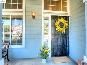 728 Summerwood Dr, Brentwood, CA | Confetti. Photo 2 of 40