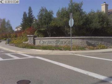79 Foster Dr, Crow Ridge, CA