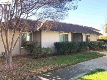 825 Oak Grove Rd unit #15, Oak Grove Villas, CA