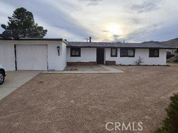 84640 11th St, Searles Valley, CA