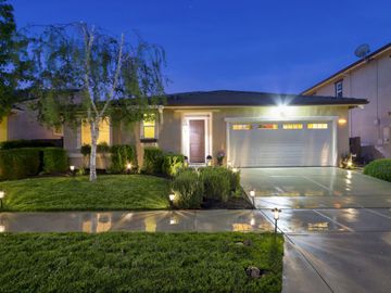 9534 Rodeo Dr, Gilroy, CA | . Photo 2 of 40