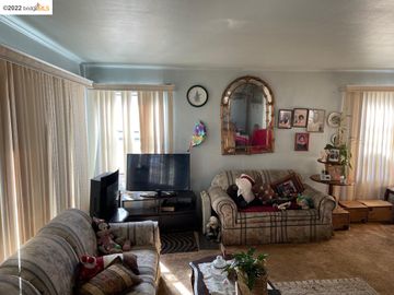 971 76th Ave, Oakland, CA | East Oakland. Photo 5 of 15